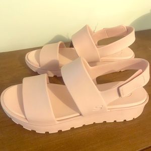 Brand new sketchers sandals
